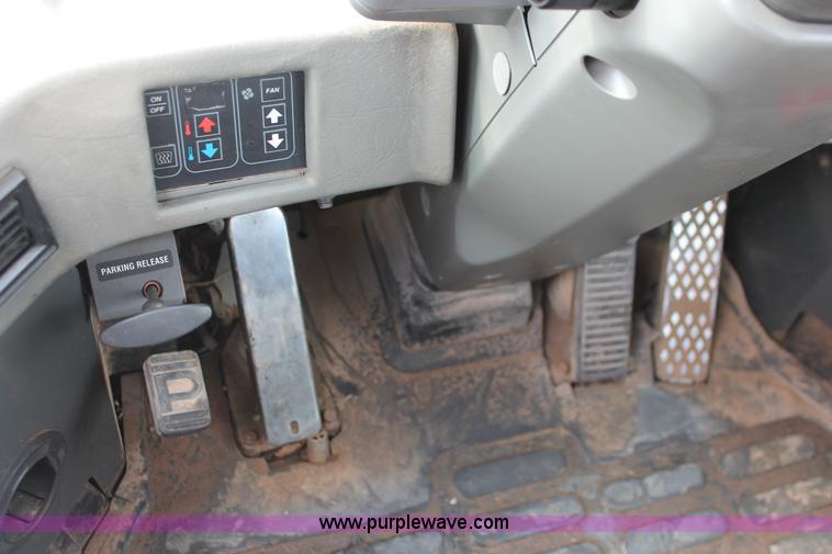 image for item H4197 1999 Komatsu WA180-3L Advance articulated wheel loader