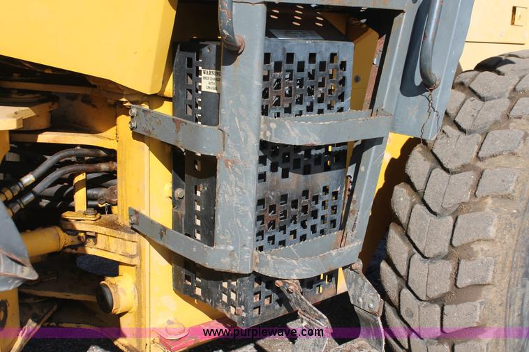 image for item H4197 1999 Komatsu WA180-3L Advance articulated wheel loader