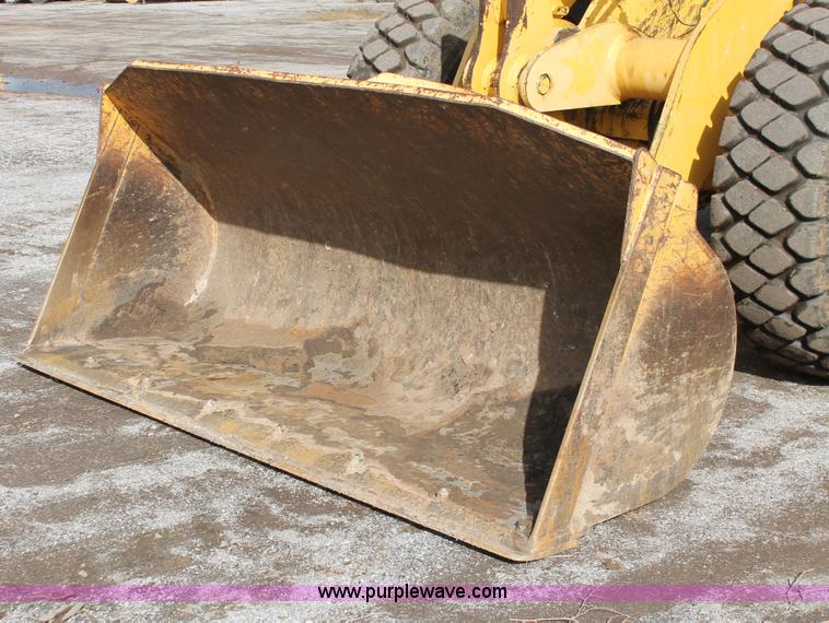 image for item H4197 1999 Komatsu WA180-3L Advance articulated wheel loader