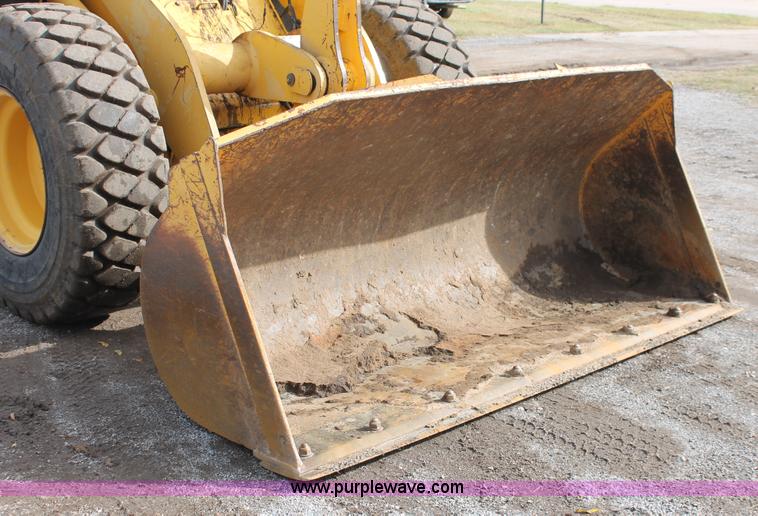 image for item H4197 1999 Komatsu WA180-3L Advance articulated wheel loader