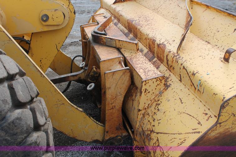 image for item H4197 1999 Komatsu WA180-3L Advance articulated wheel loader