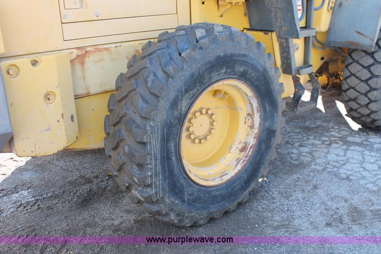 image for item H4197 1999 Komatsu WA180-3L Advance articulated wheel loader