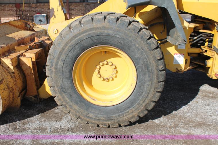 image for item H4197 1999 Komatsu WA180-3L Advance articulated wheel loader