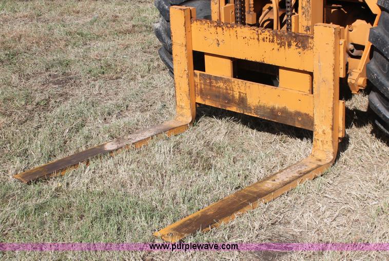 image for item H4198 1989 Case 584E Construction King forklift