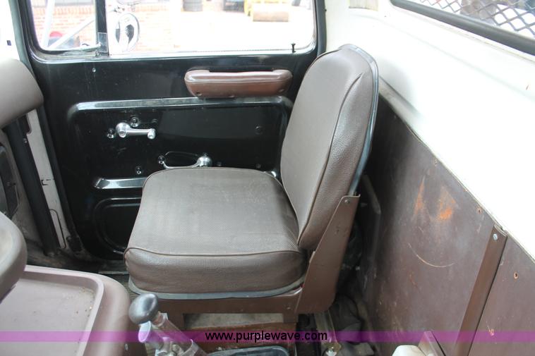 image for item H4200 1978 Ford W911 rollback truck