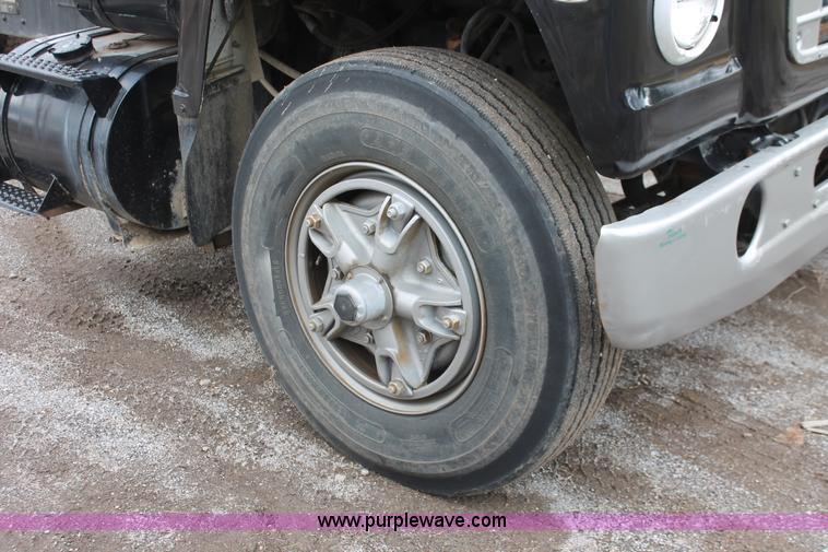 image for item H4200 1978 Ford W911 rollback truck