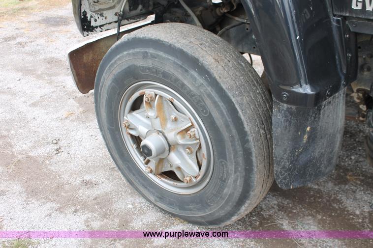 image for item H4200 1978 Ford W911 rollback truck