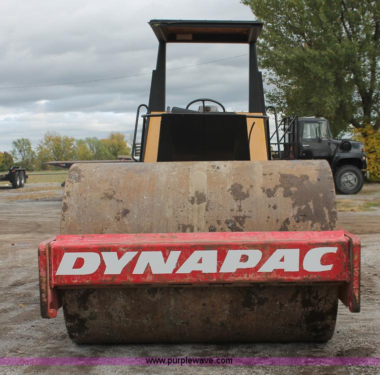 image for item H4201 1994 Dynapac CA251D Series 25 vibratory roller