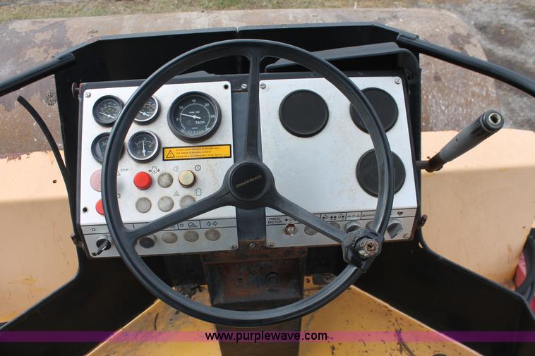 image for item H4201 1994 Dynapac CA251D Series 25 vibratory roller