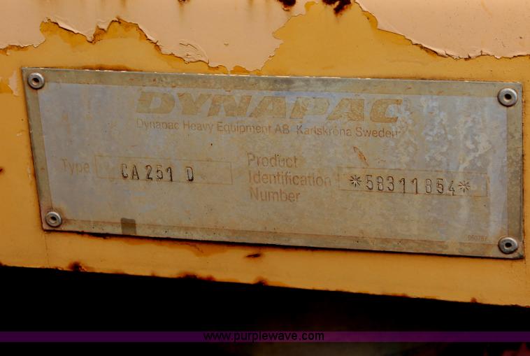 image for item H4201 1994 Dynapac CA251D Series 25 vibratory roller