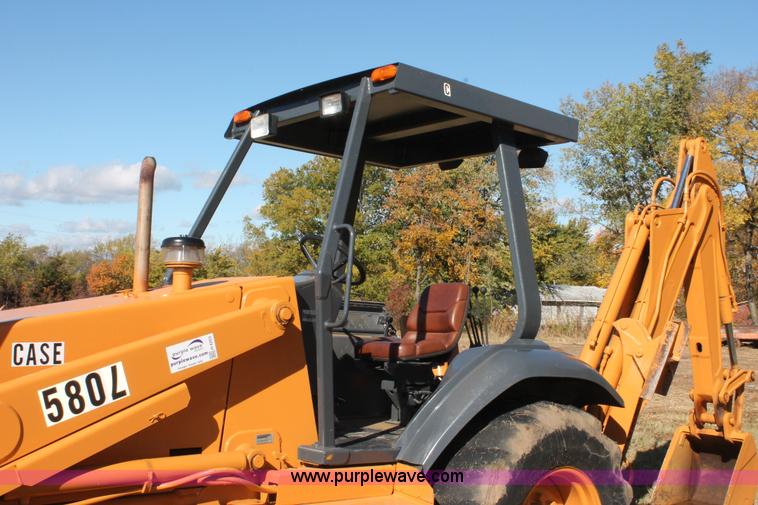 image for item H4203 1995 Case 580L backhoe