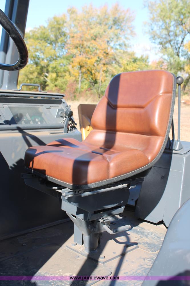 image for item H4203 1995 Case 580L backhoe