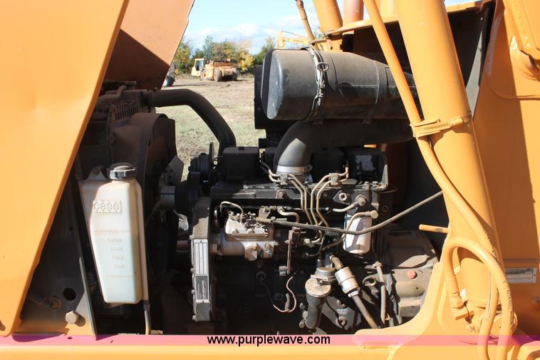 image for item H4203 1995 Case 580L backhoe