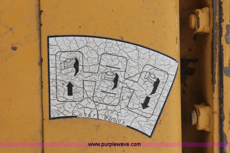 image for item H4204 1993 Komatsu D58E-1 dozer