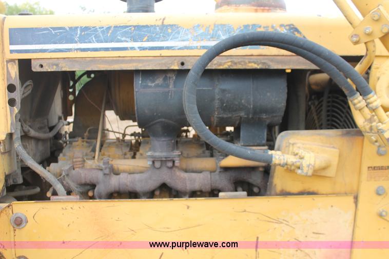 image for item H4204 1993 Komatsu D58E-1 dozer