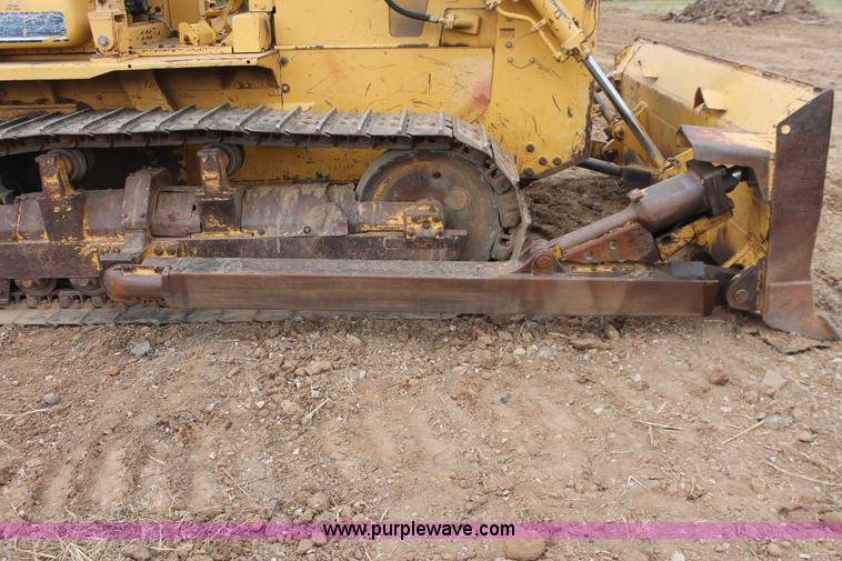 image for item H4204 1993 Komatsu D58E-1 dozer