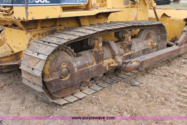 image for item H4204 1993 Komatsu D58E-1 dozer