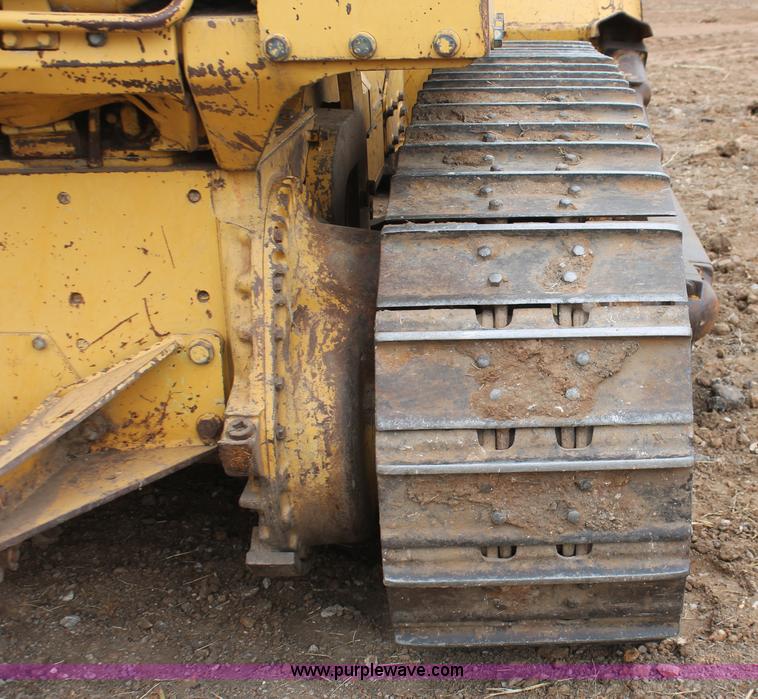 image for item H4204 1993 Komatsu D58E-1 dozer