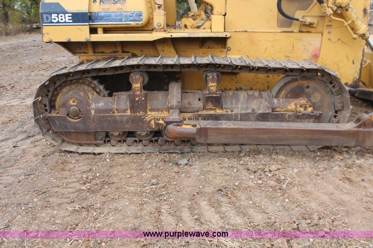 image for item H4204 1993 Komatsu D58E-1 dozer