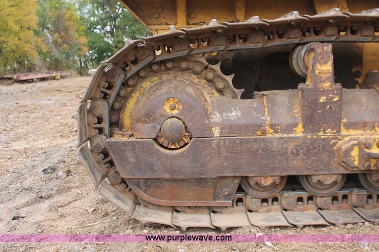 image for item H4204 1993 Komatsu D58E-1 dozer