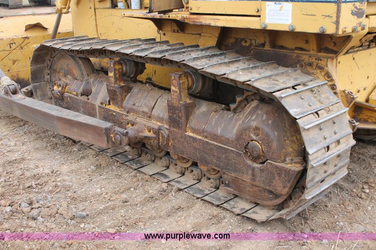 image for item H4204 1993 Komatsu D58E-1 dozer
