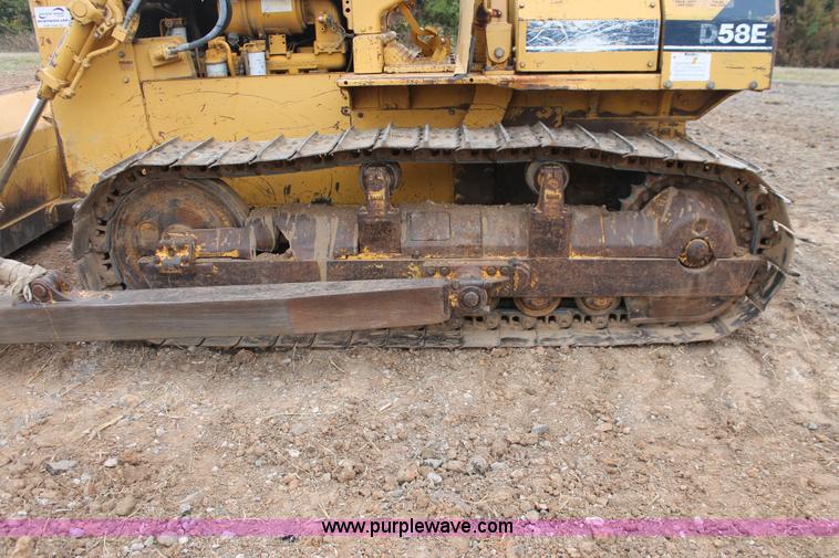 image for item H4204 1993 Komatsu D58E-1 dozer