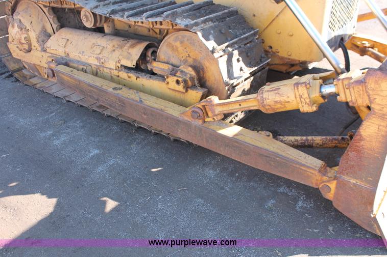 image for item H4207 1978 Caterpillar D4E dozer