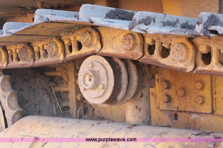 image for item H4207 1978 Caterpillar D4E dozer