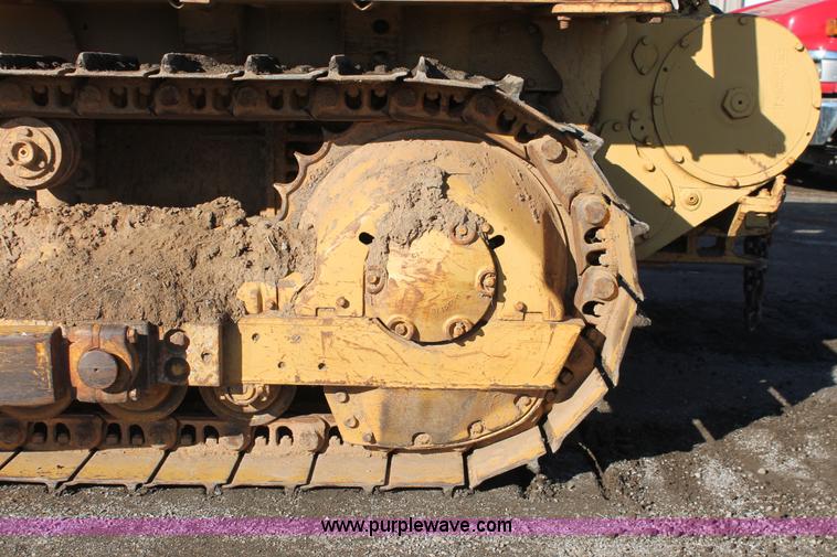 image for item H4207 1978 Caterpillar D4E dozer