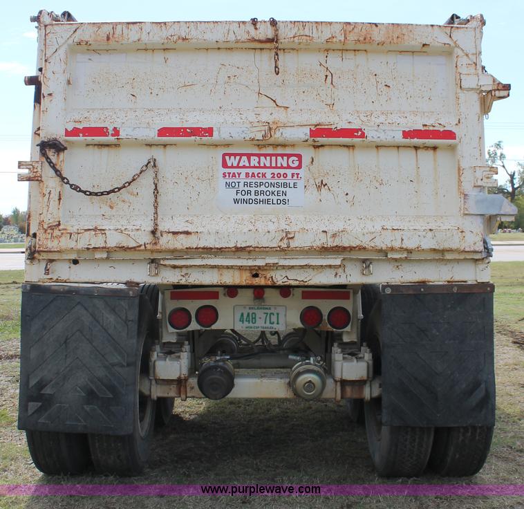 image for item H4210 1985 Fruehauf 30' barrel end dump trailer