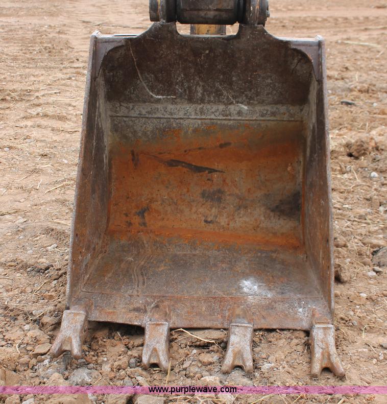 image for item H4212 1998 Caterpillar 307B mini excavator