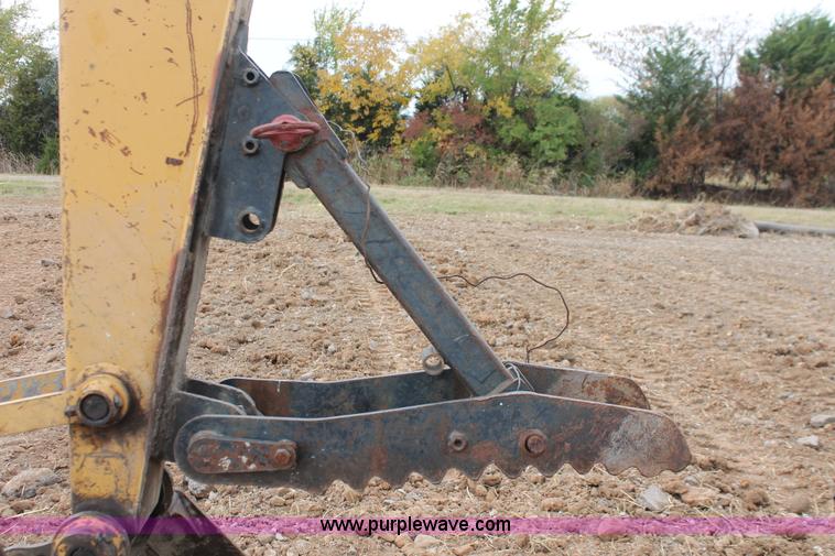 image for item H4212 1998 Caterpillar 307B mini excavator