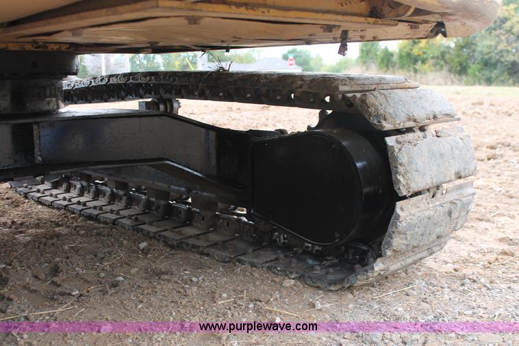 image for item H4212 1998 Caterpillar 307B mini excavator