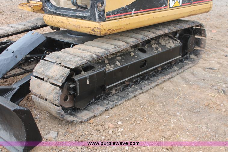 image for item H4212 1998 Caterpillar 307B mini excavator