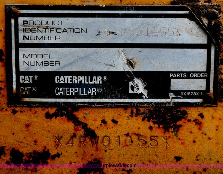 image for item H4212 1998 Caterpillar 307B mini excavator