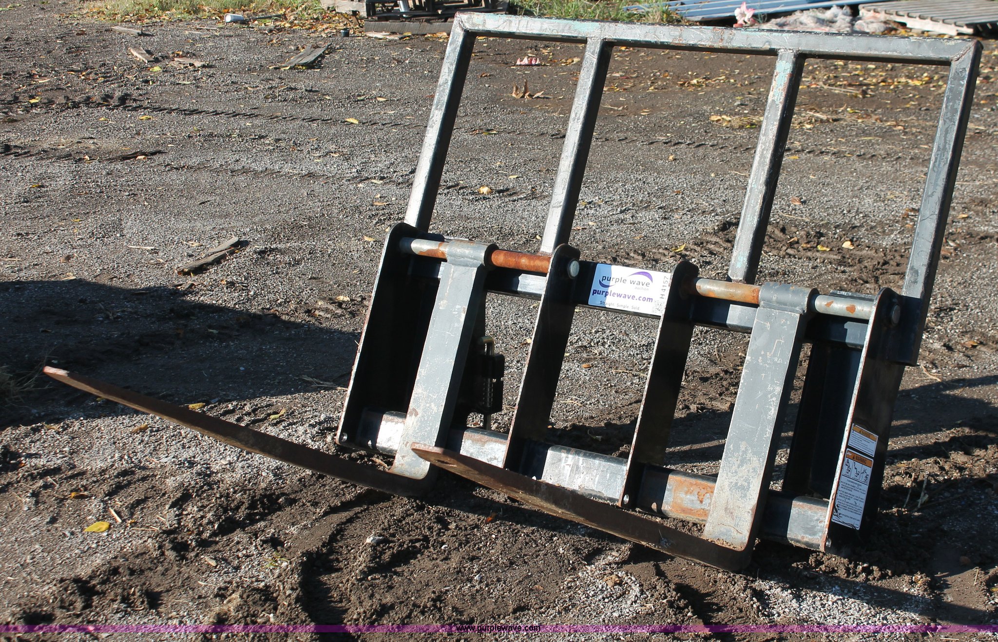 Bush Hog FL200 forklift pallet forks in Bixby, OK Item H4157 sold