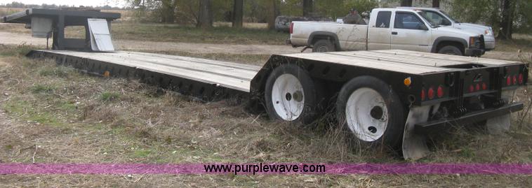 image for item H4375 1999 XL Specialized 70MF0 RGN trailer