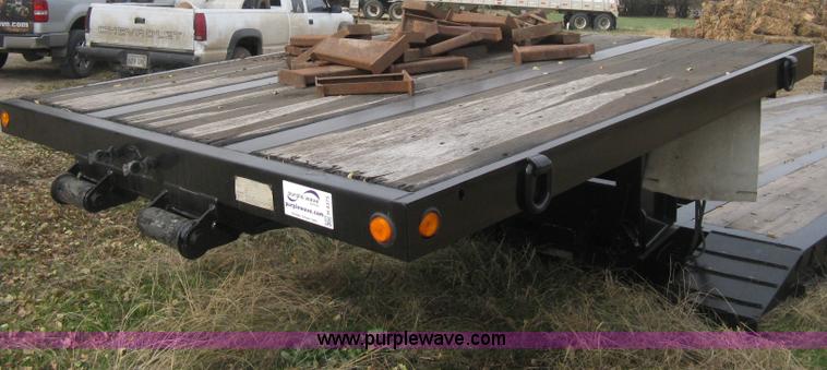 image for item H4375 1999 XL Specialized 70MF0 RGN trailer