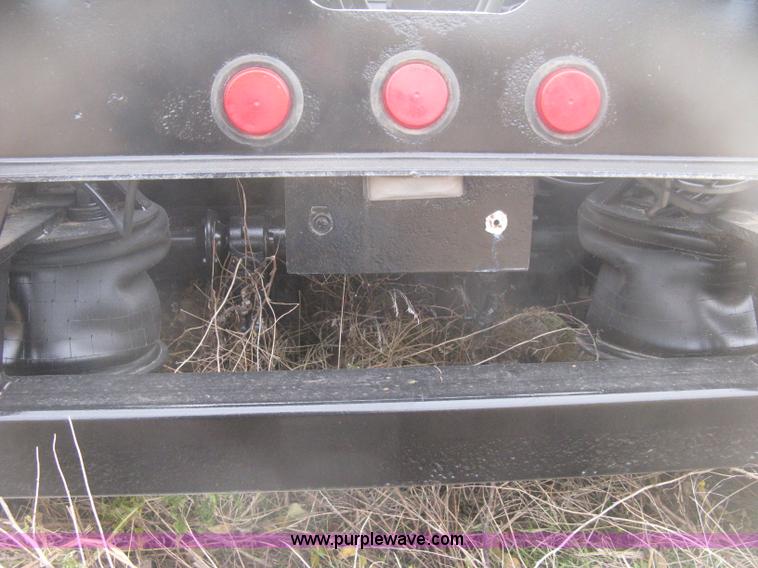 image for item H4375 1999 XL Specialized 70MF0 RGN trailer