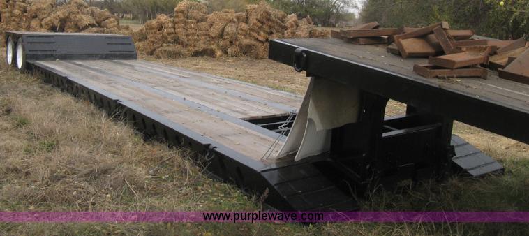 image for item H4375 1999 XL Specialized 70MF0 RGN trailer