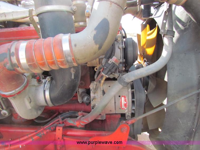 image for item H7272 2005 Kenworth W900 semi truck