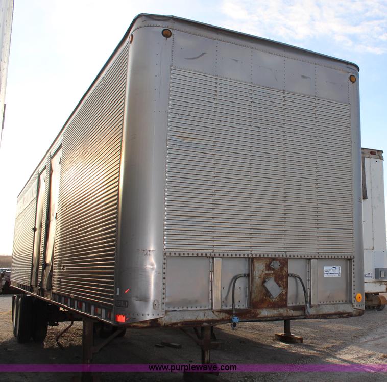 image for item H7866 1966 Fruehauf 42' dry van trailer