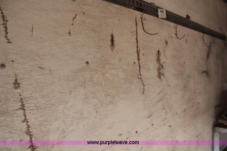 image for item H7867 1979 American 45' dry van trailer