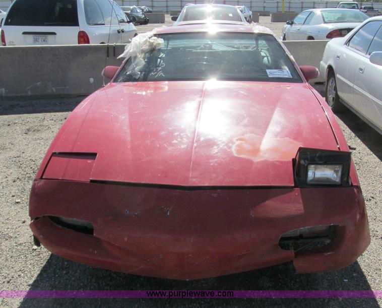 image for item G9730 1992 Pontiac Firebird