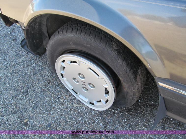 image for item G9731 1986 Honda Prelude 1800