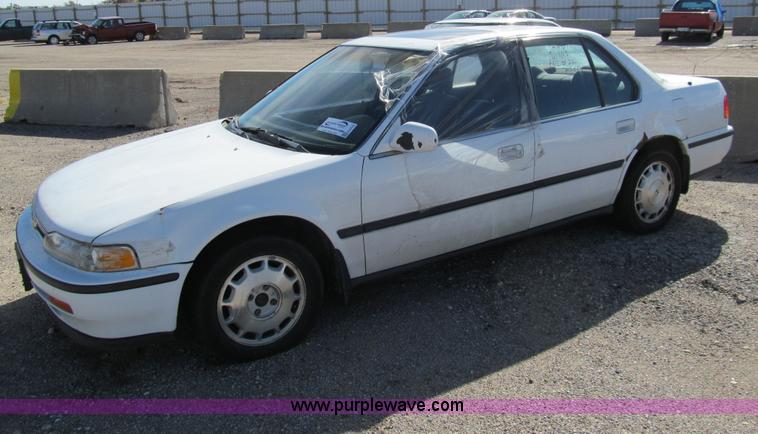 image for item G9733 1992 Honda Accord EX