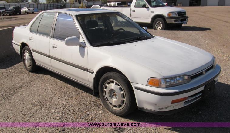 image for item G9733 1992 Honda Accord EX