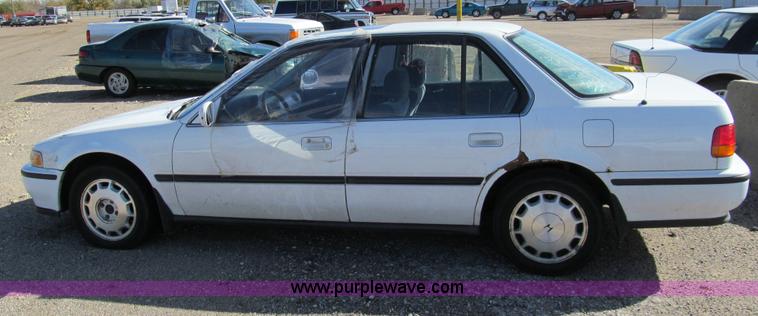 image for item G9733 1992 Honda Accord EX