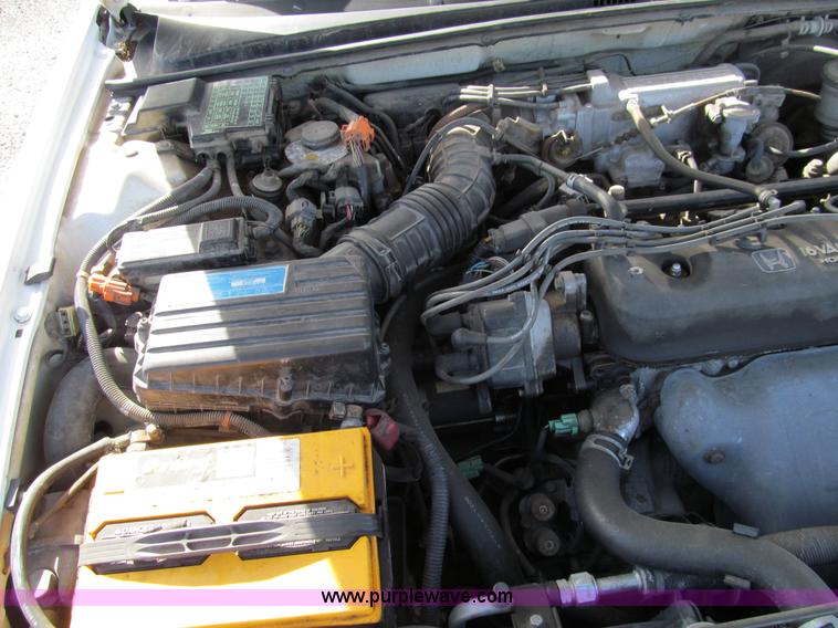 image for item G9733 1992 Honda Accord EX