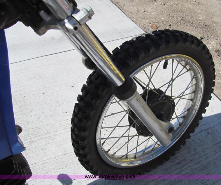 image for item G9735 2004 Yamaha PW80 motorcycle